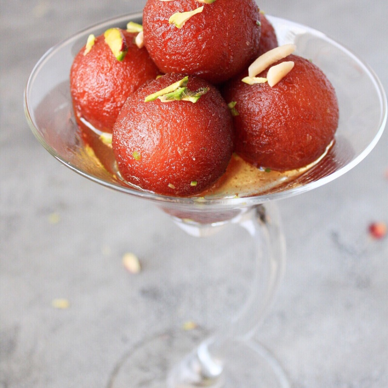 Bhai bhai Fresh sweets - Gulab Jamun (approx. 7-8 pcs)