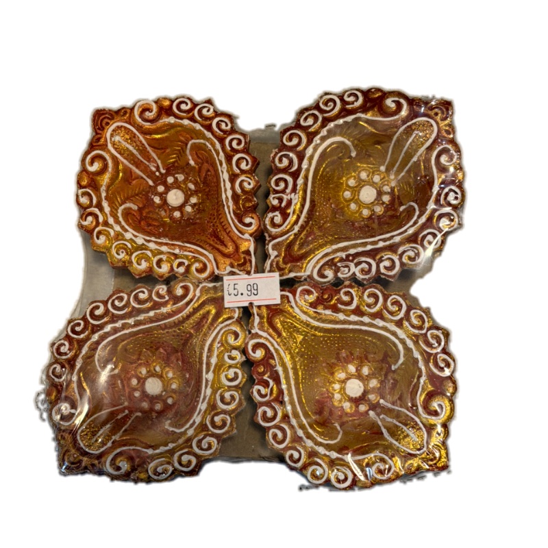 Diya set of 4 (fancy design)