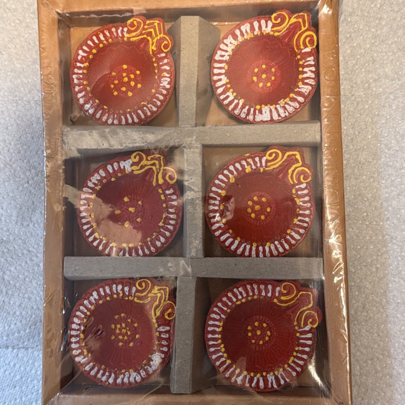Diya set of 6 (red)